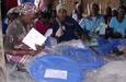 progetto-ntwanano-03-distribuzione-zanzariere-anti-malaria-alle-madri.jpg