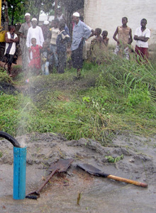 Mucaca, quando l'acqua cambia la vita alla gente